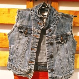 Jean Tank